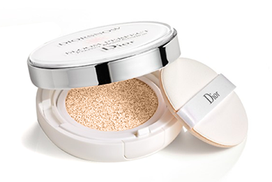 Diorsnow Bloom Perfect Brightening Perfect Moist Cushion SPF50 PA+++ - No. C10